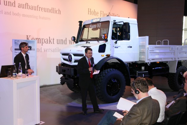 Unimog-worshop2