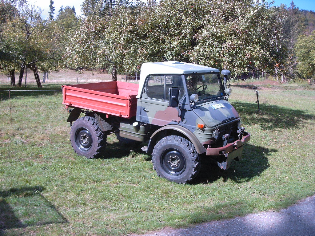 U406, ex Erdarbeitsgerät der Bundeswehr