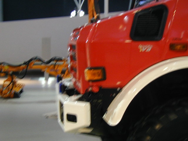 IAA_2004_06