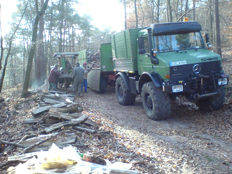 U 2100 Agrar (Typ:437) im Wald