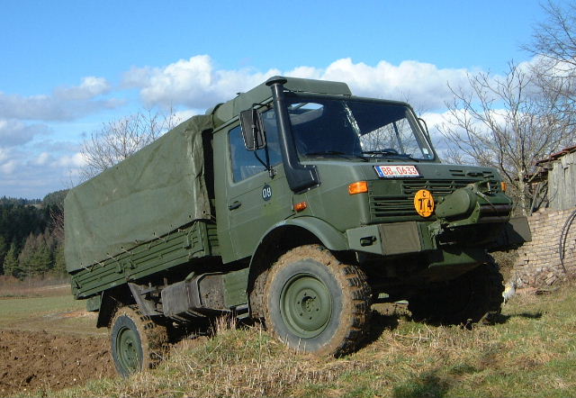 Unimog 435