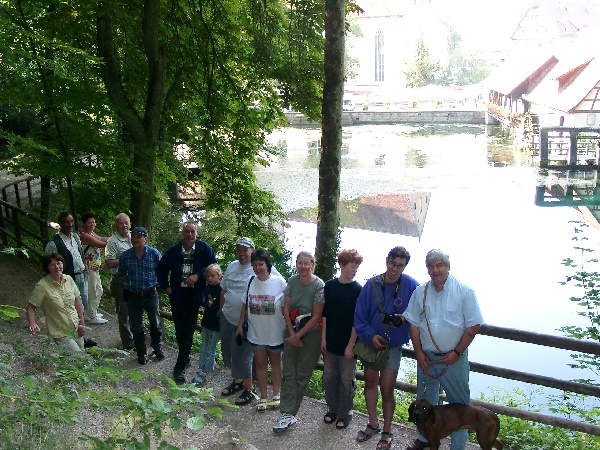 Die Tour in Blaubeuren: Am Blautopf.