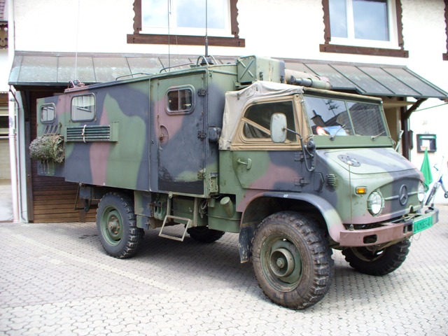 Funkunimog bei einer Ausstellung