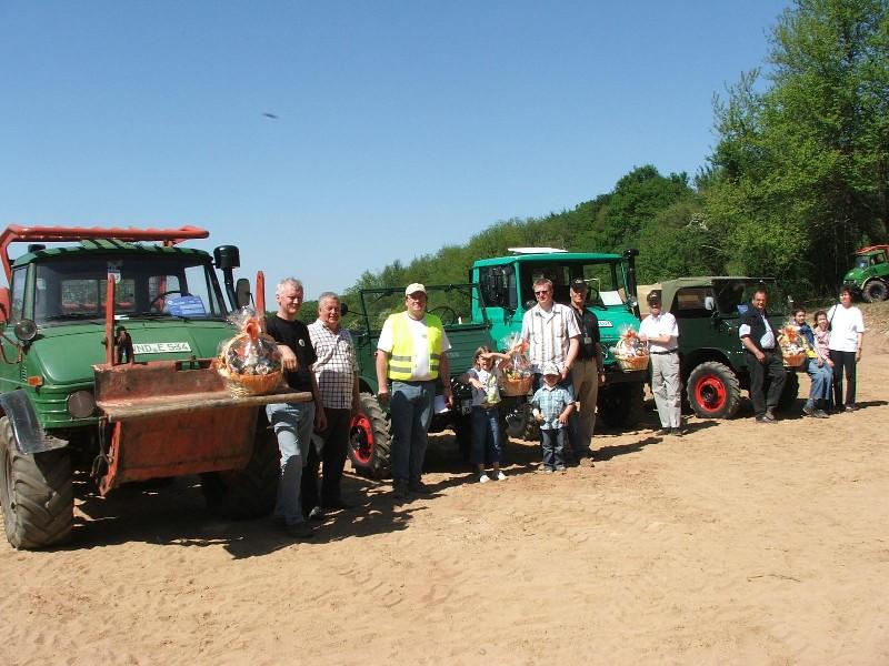 PrÃ¤mierung:
<br />Kategorie &quot;AnbaugerÃ¤te&quot;: 406 Forst Bj. 74 mit Werner-AusrÃ¼stung
<br />Kategorie &quot;Ã„ltestes Fahrzeug&quot;:
<br />411er Bj. 1957 (auch sehr gut restauriert)
<br />Kategorie &quot;Originalzustand/Restaurierung&quot;:
<br />407er Bj. 1988, frisch restauriert, besser als neu...
<br />Ka