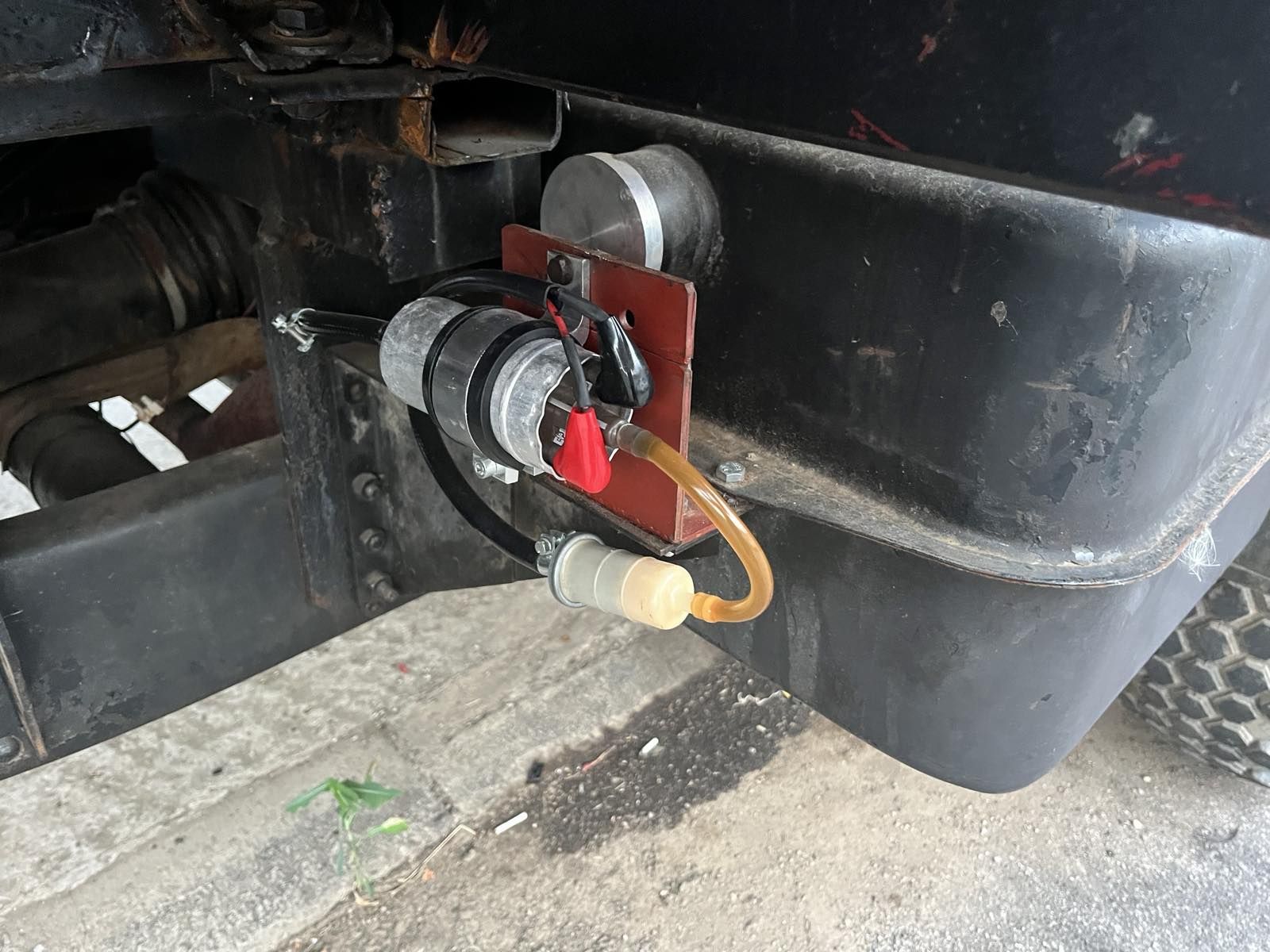 fuel pump.jpg