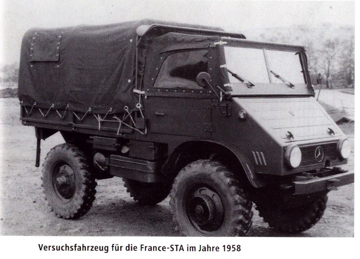 411.114 Bj 1958 Pritschenplane geschlossen.jpg