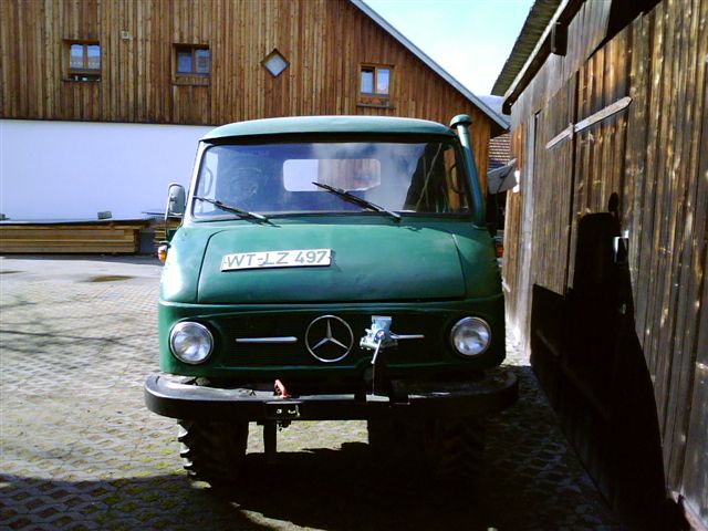 unimog1.jpg