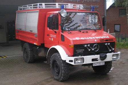 unimog klein.JPG