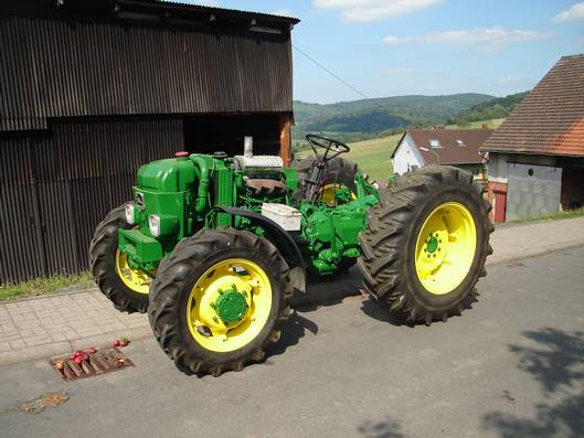 john deere 009unimog.jpg