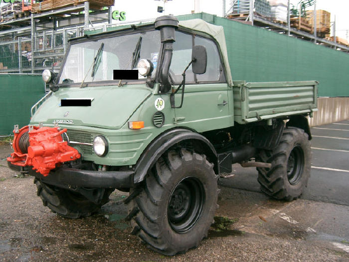 Unimog 406.jpg