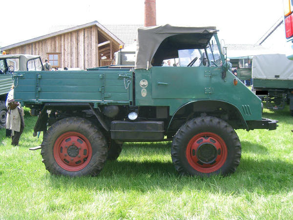 Unimog-Treffen Hessisch Oldendorf 114.jpg