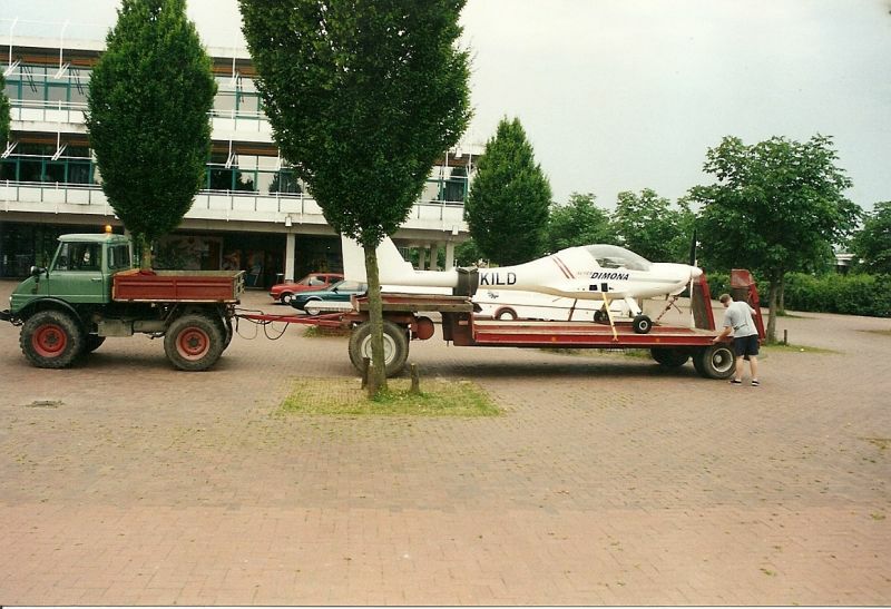 Unimog und AnhÃ¤nger.jpg