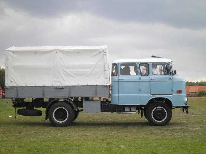 IFA W50 Doka.jpg