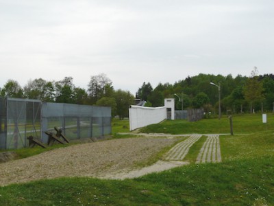 ein original erhaltenes Stück der Mauer in Mödlareuth