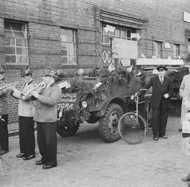 Sternfahrt Leer Ostfr. Okt. 1956 Schelten-Petersen & Co. Sternfahrt Leer Ostfriesland, Okt. 1956 bei Schelten-Petersen & Co.