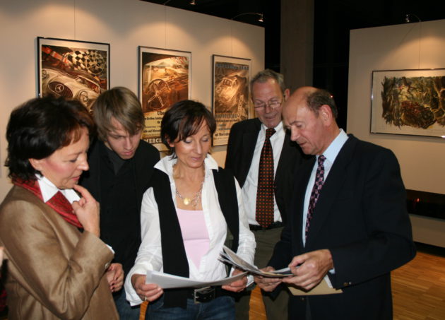 Die Töchter von Hans Liska bei der Ausstellung im Unimog-Museum 2007